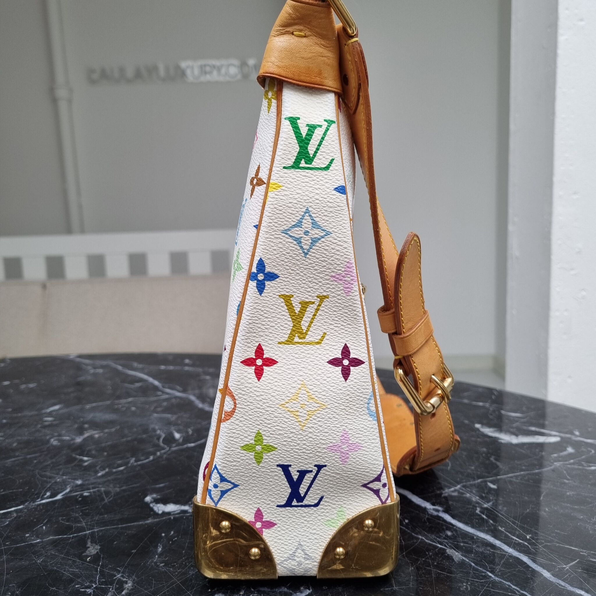 Louis Vuitton White Monogram Multicolore Boulogne Bag ○ Labellov ○ Buy and  Sell Authentic Luxury