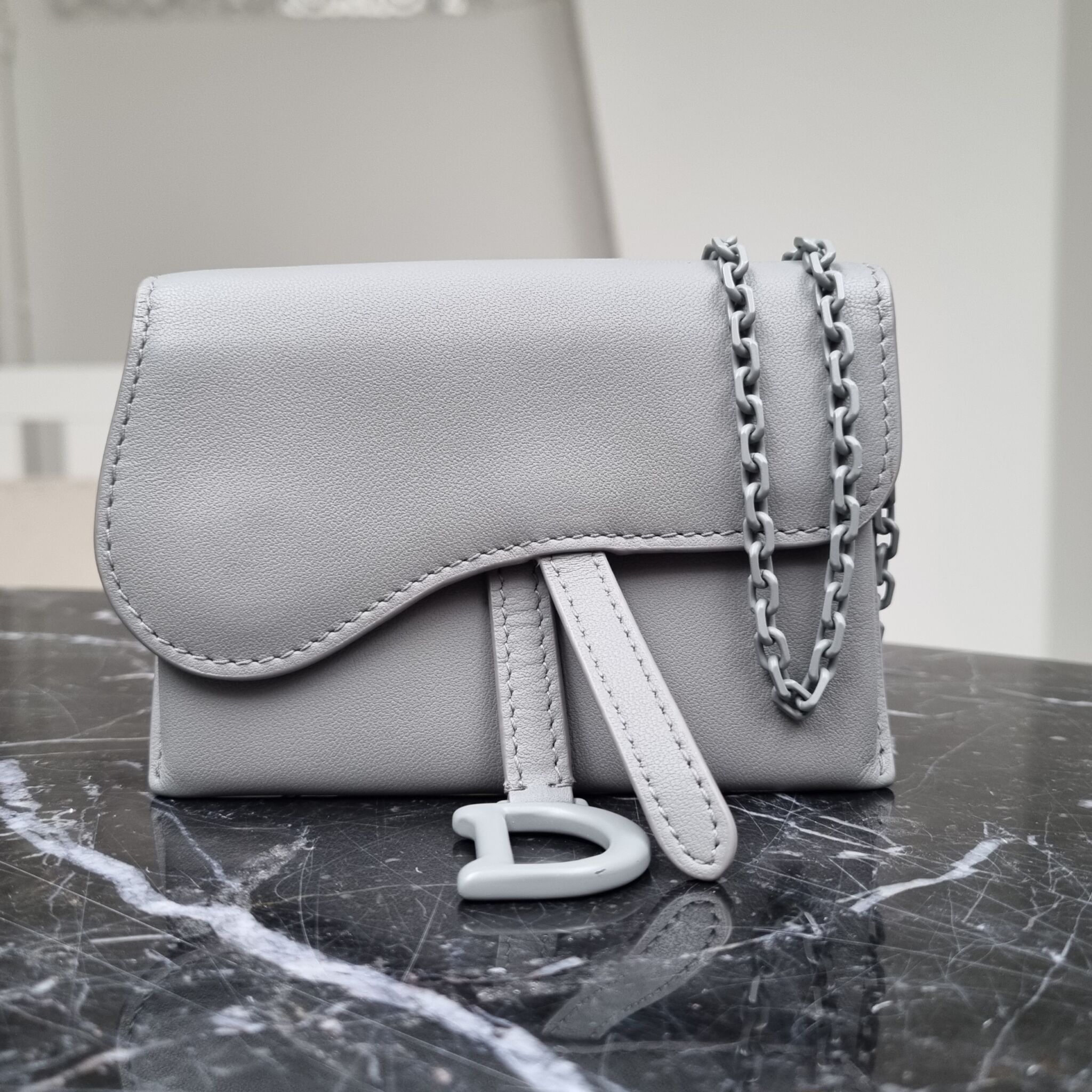 DIOR MINI SADDLE BAG, WHATS IN MY BAG + IS IT WORTH IT?, LUXURY UNBOXING