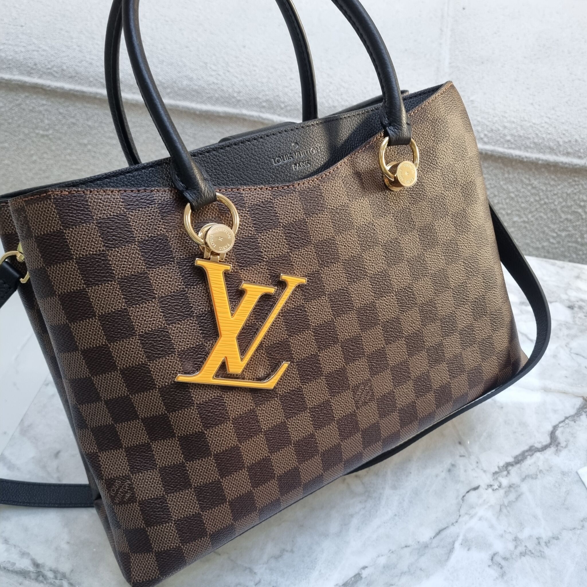 Louis+Vuitton+LV+Riverside+Black+Strap+Shoulder+Bag+Brown+Canvas