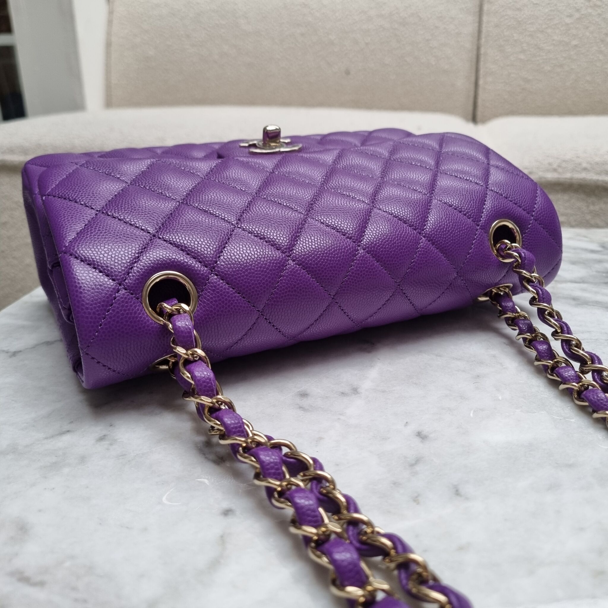 Chanel 22A small flap bag, Women's Fashion, Bags & Wallets