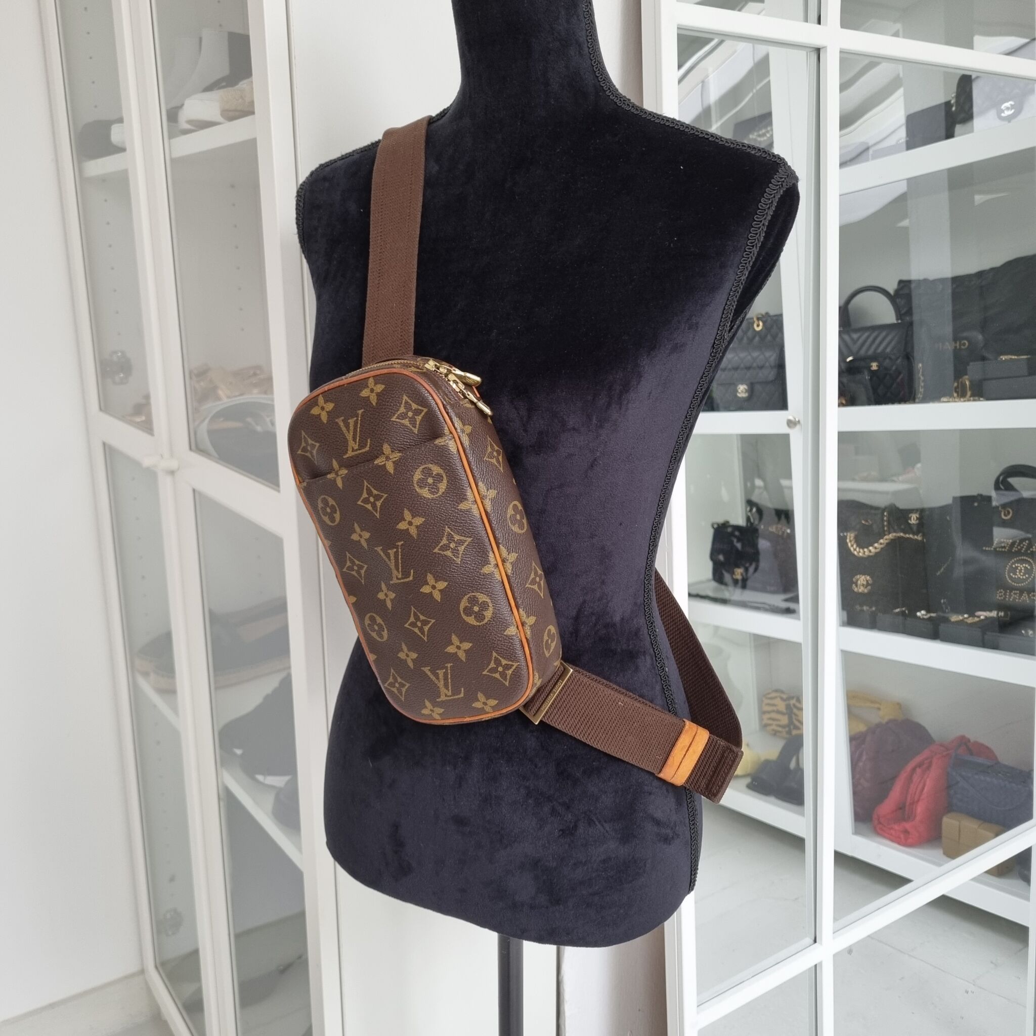 Louis Vuitton Gange Monogram Crossbody Shoulder Bag