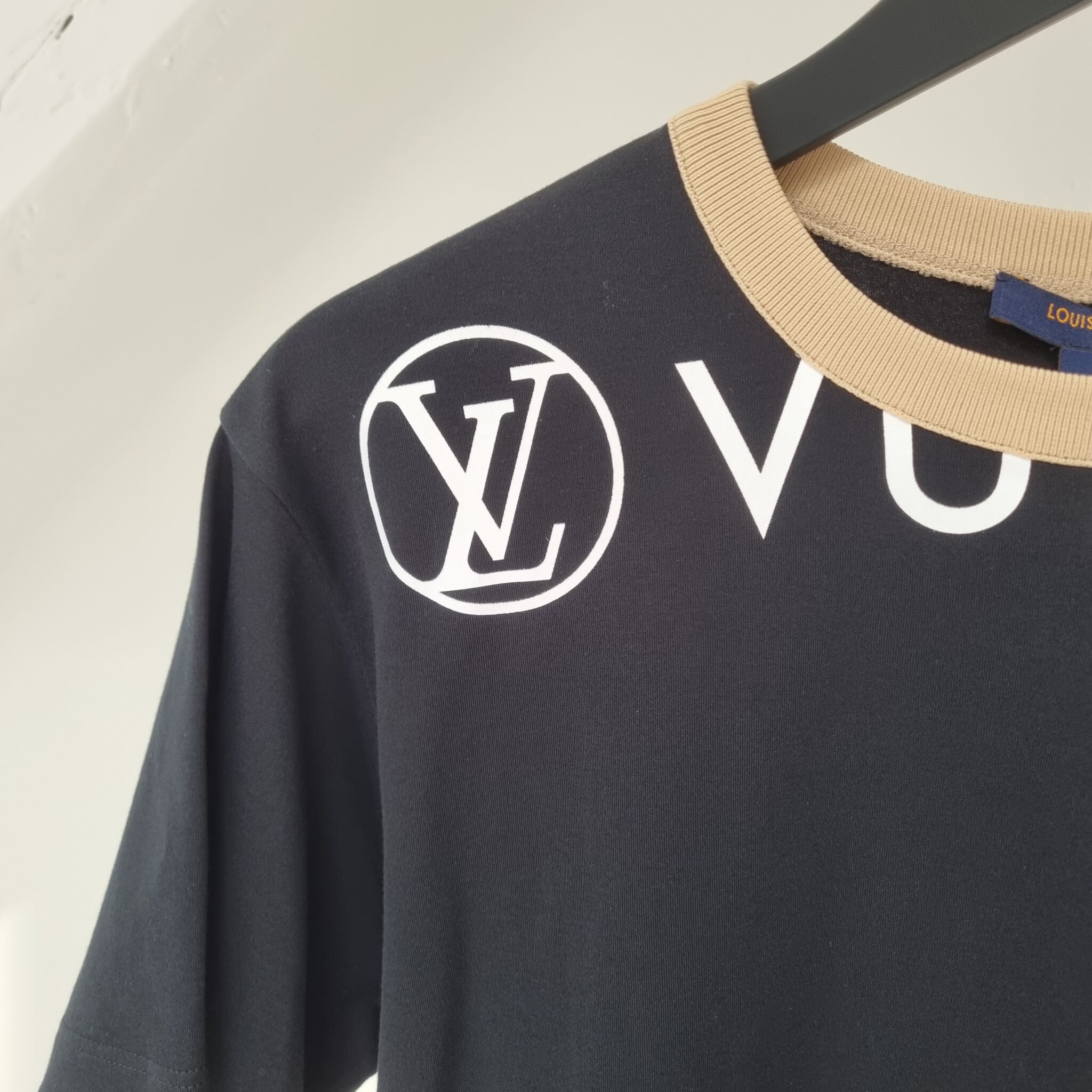 Tổng hợp Louis Vuitton Shirt giá rẻ bán chạy tháng 82023  BeeCost