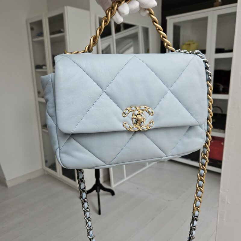 CHANEL CHANEL Mini flap chain Shoulder crossbody Bag Lambskin Light blue  GHW Used