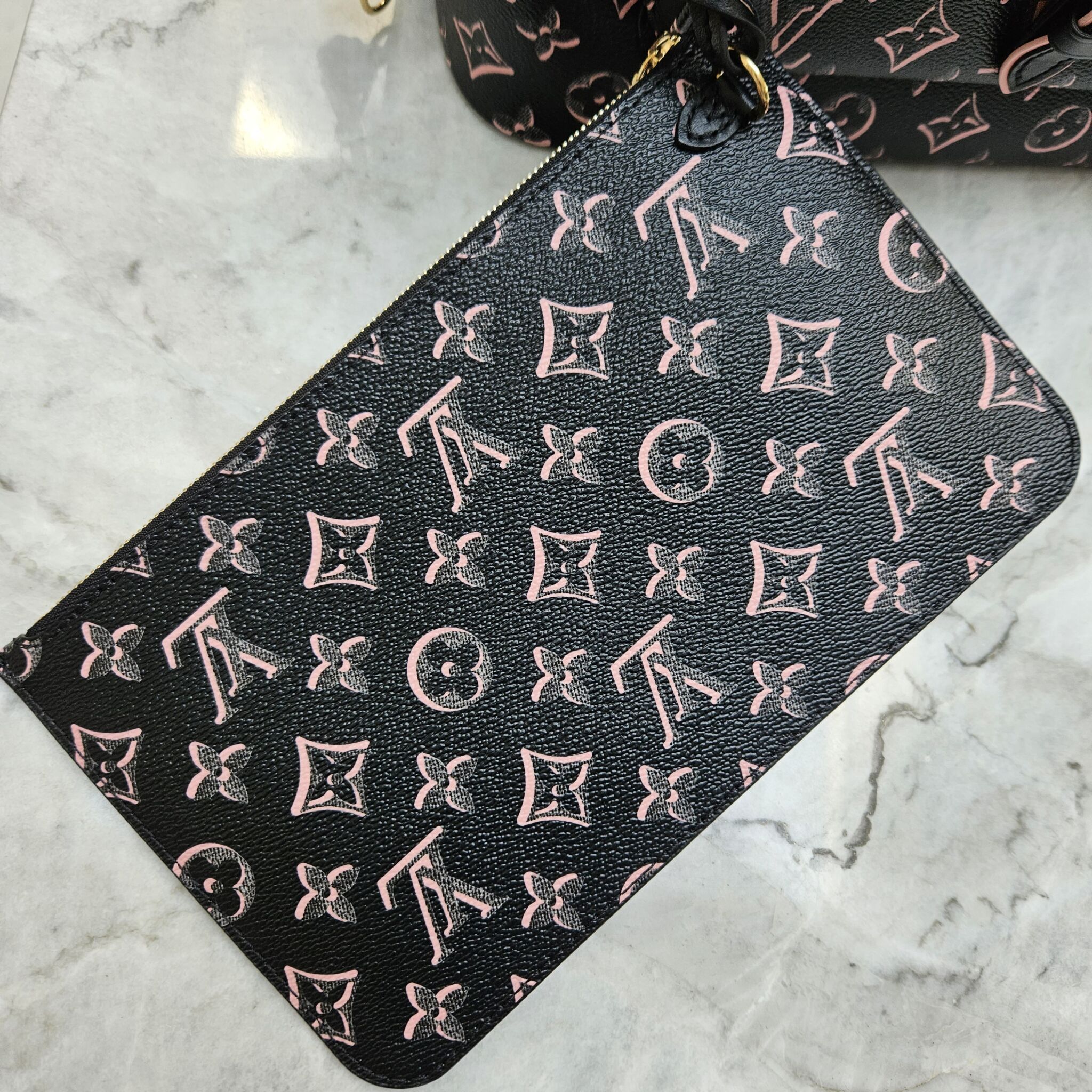 Louis Vuitton Black Pink Monogram Canvas Fall For You Neverfull MM, myGemma, SG