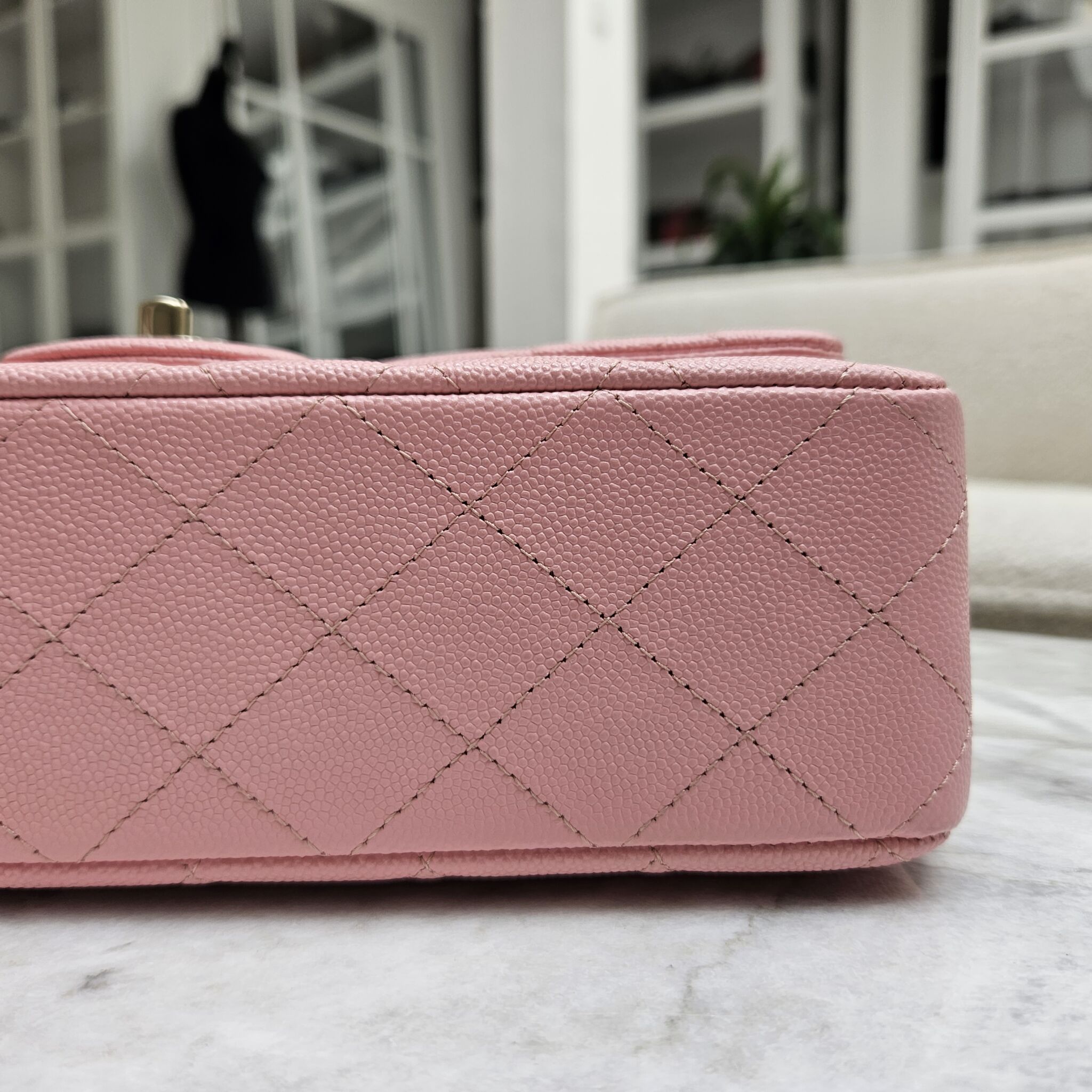 Chanel 22C Medium Classic, Caviar, Pink GHW - Laulay Luxury