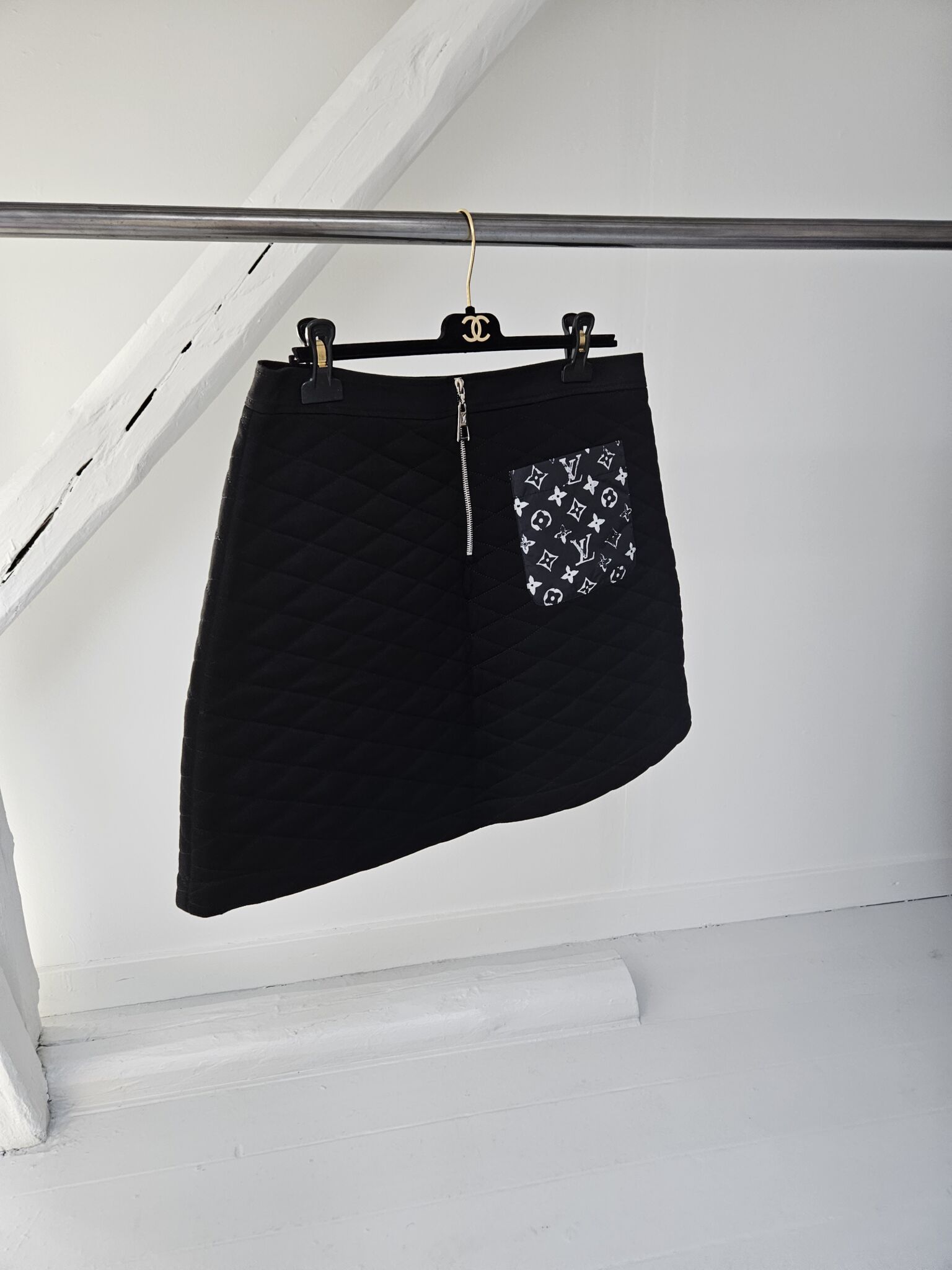 Louis Vuitton Kirigami Medium Pouch, Epi, Gold - Laulay Luxury