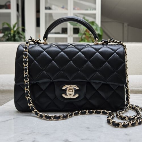 Classic Flap Small Lambskin Black GHW