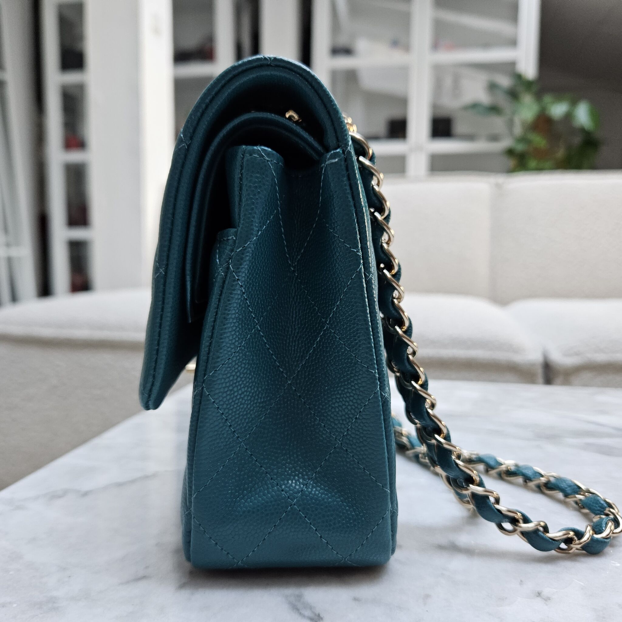 Emerald green Chanel  Chanel green bag, Chanel bag classic, Chanel bag