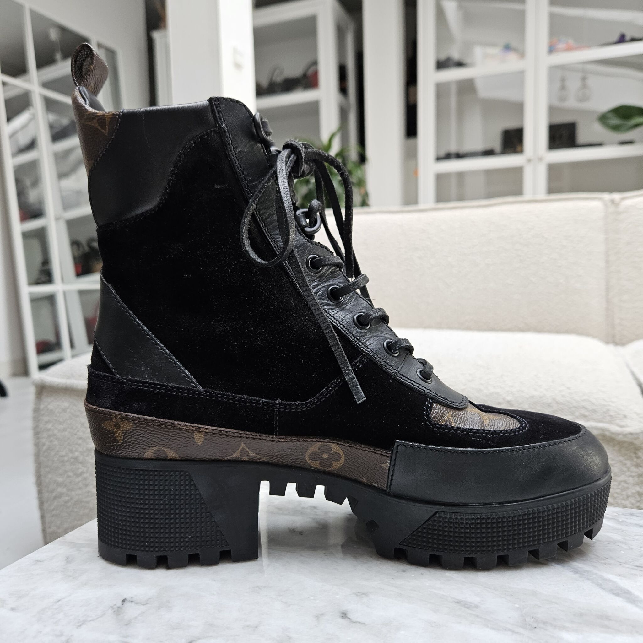 Louis Vuitton® Laureate Platform Desert Boot Black. Size 40.5