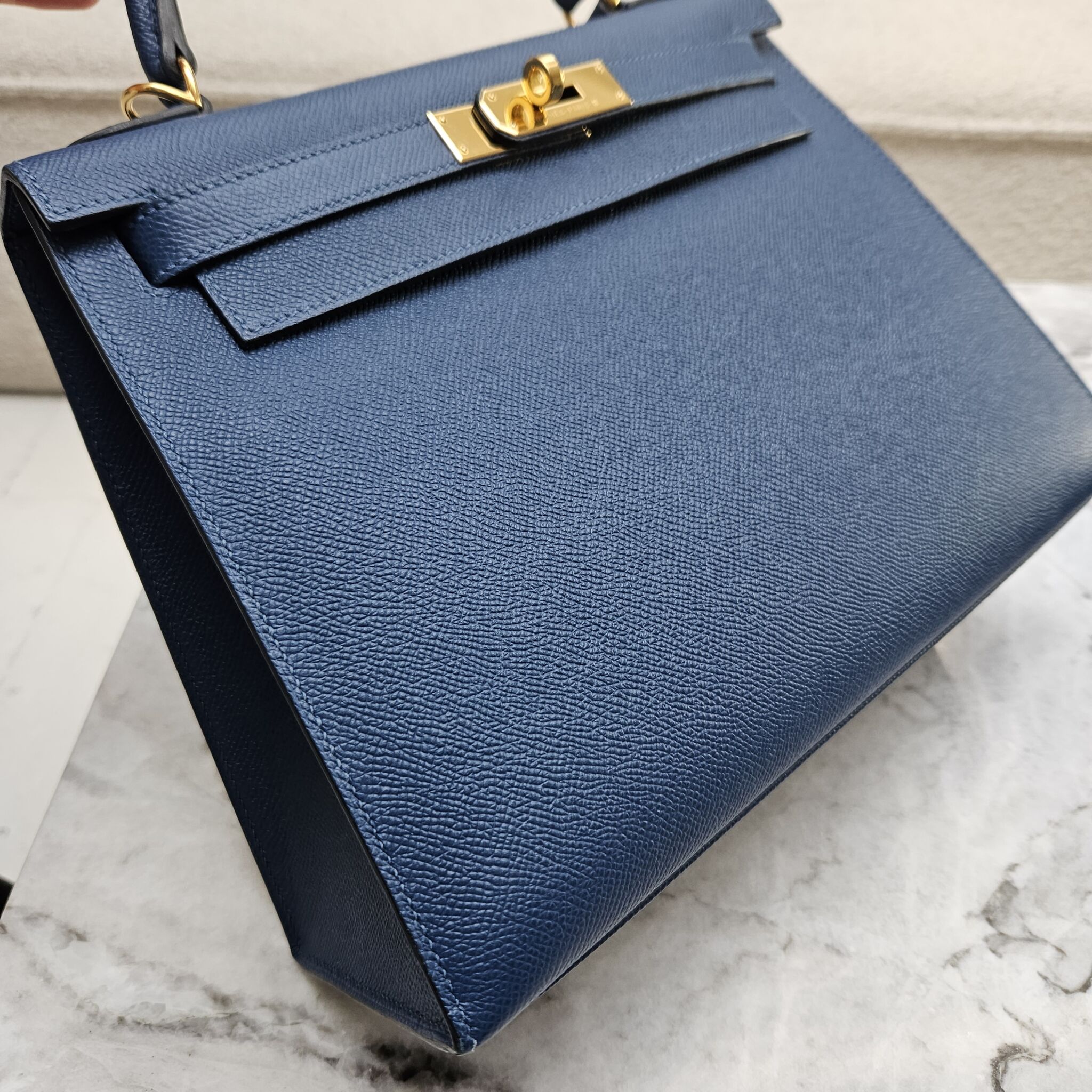 Limited edition Kelly 28 sellier Color deep blue/mykonos/brique Epsom ghw