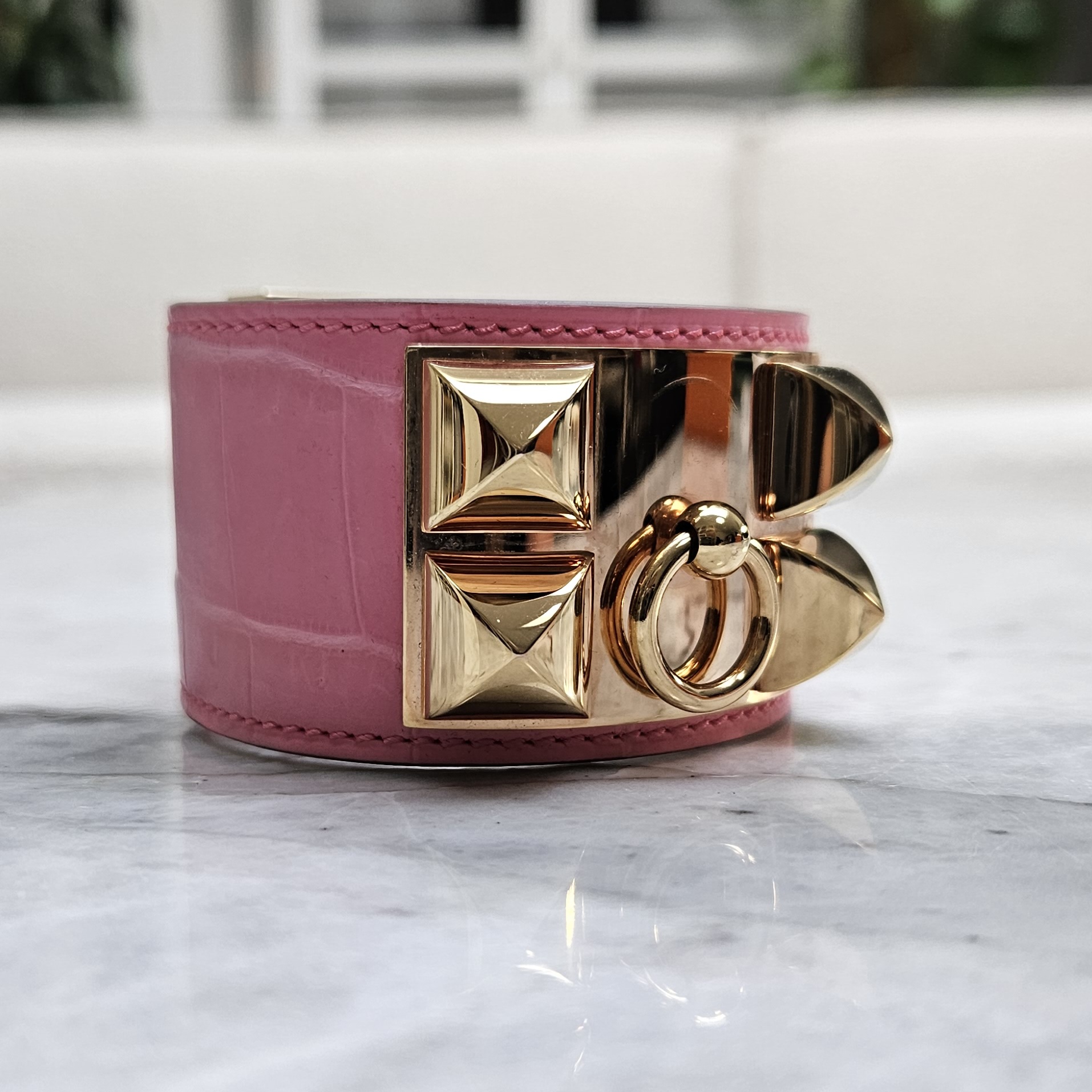 Hermès Collier De Chien, Matte Croc, Rose Bubblegum GHW - Laulay