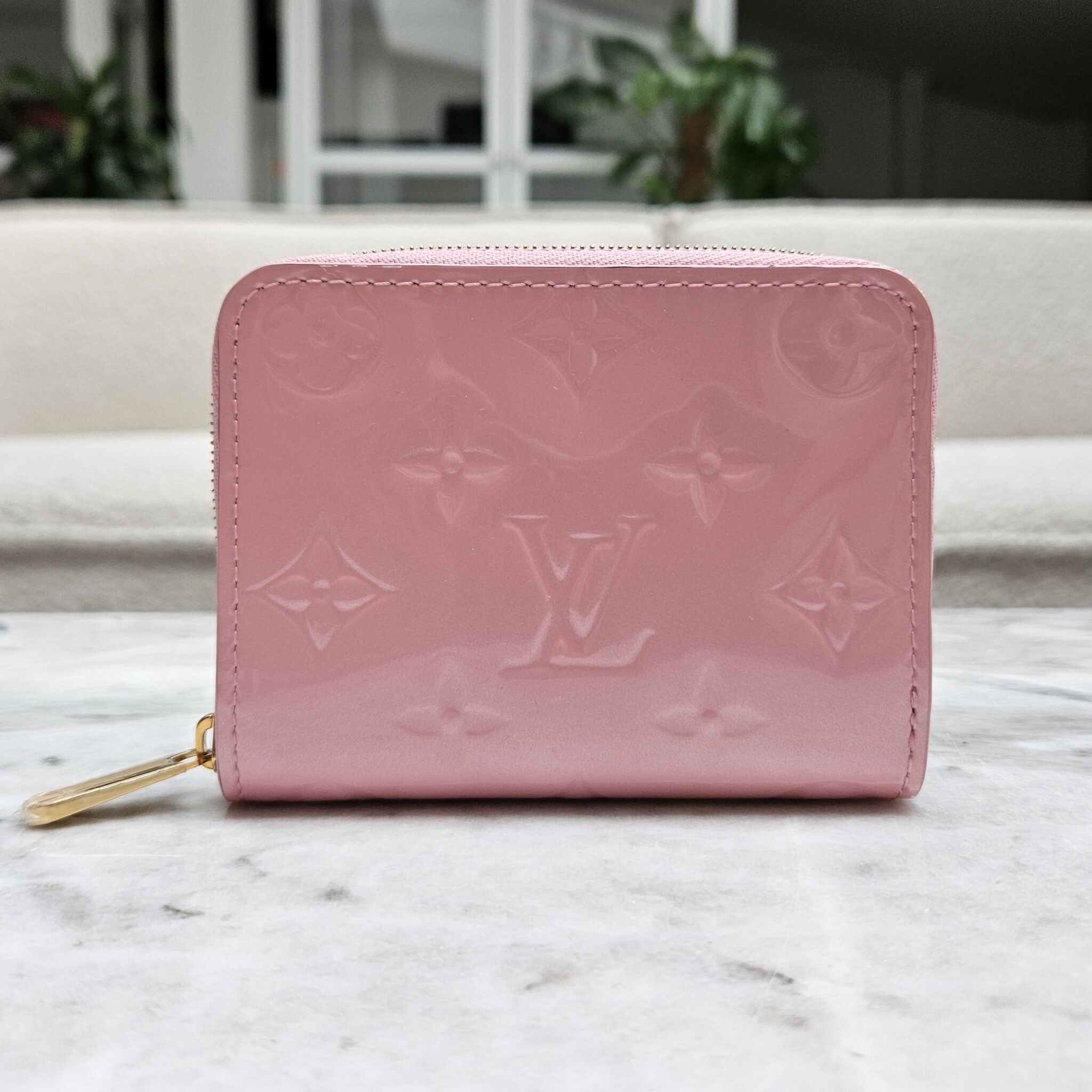 BOTTEGAVENETA 667036 Tiny trifold wallet INTRECCIATO Three-fold wallet –  Japan second hand luxury bags online supplier Arigatou Share Japan