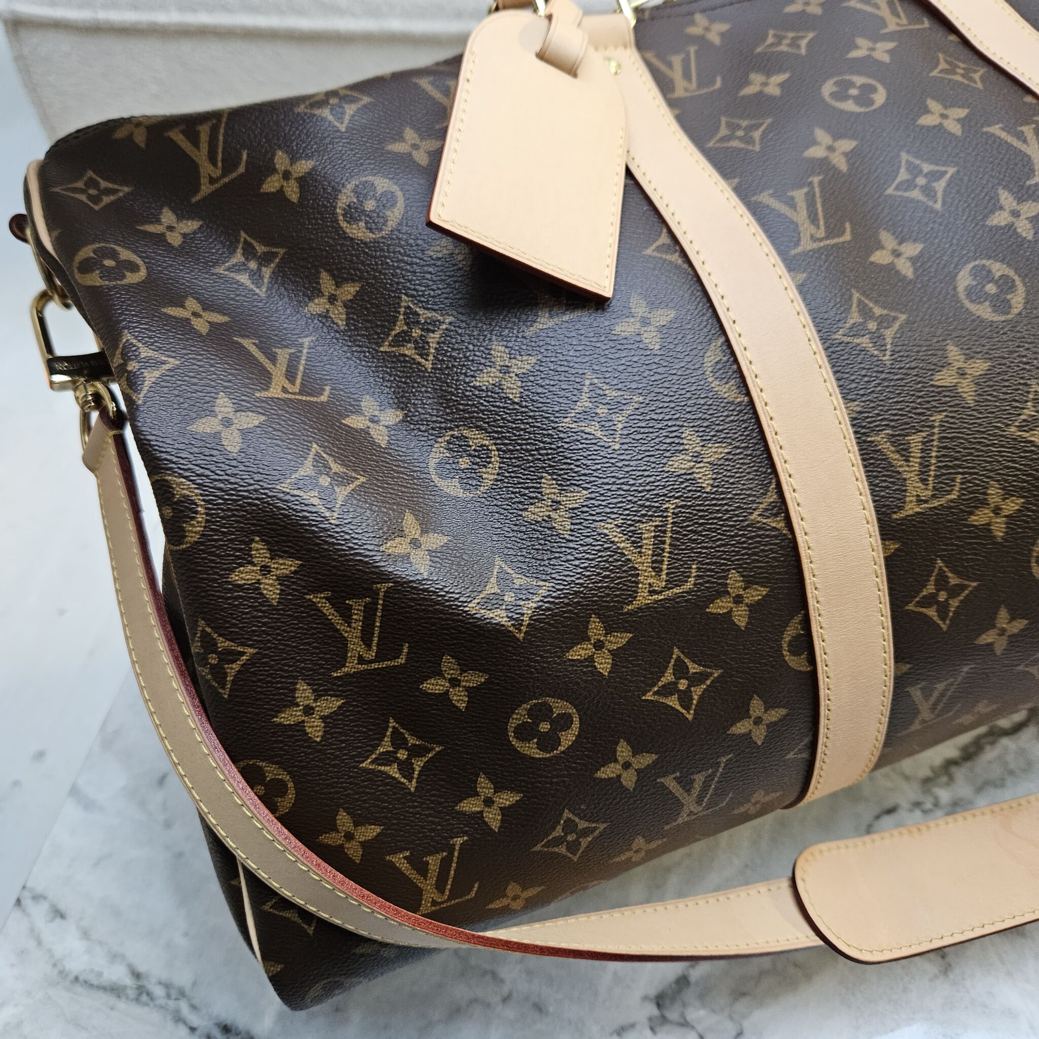 Louis Vuitton Boulogne 2022  Unboxing, Reviews & What fits 